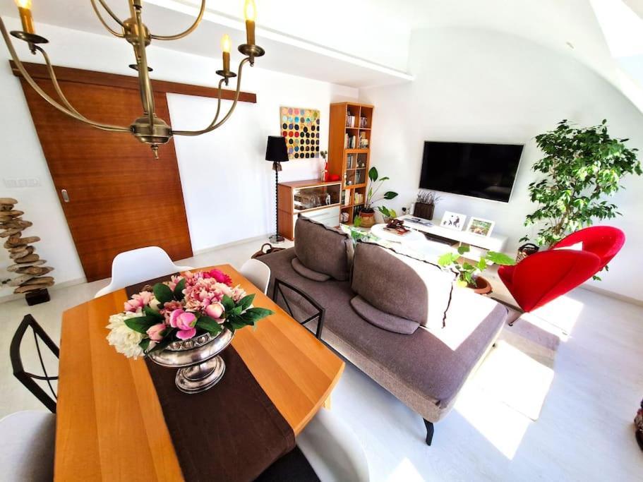 Apartamento Deluxe Vistas Al Mar Burela Экстерьер фото